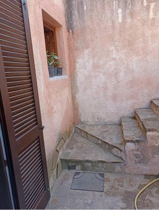La Dolce Dimora Lägenhet Olbia Exteriör bild