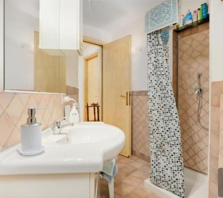 La Dolce Dimora Lägenhet Olbia Exteriör bild